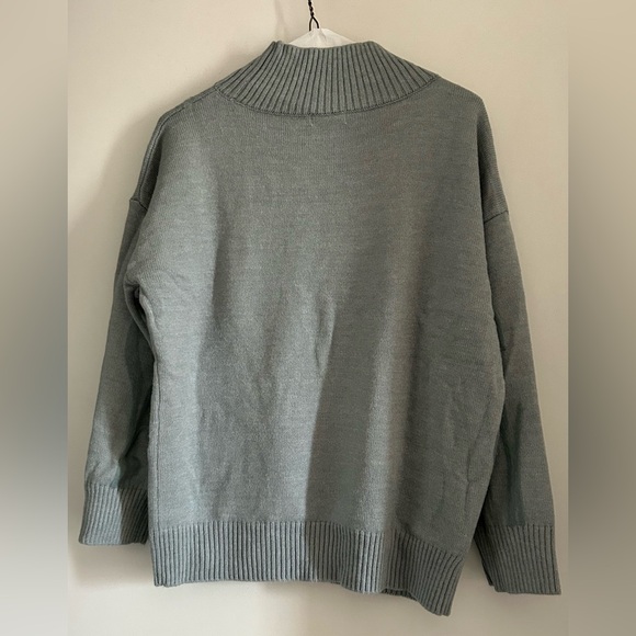 Women’s autumn/winter knit pants and sweater matching set in powder blue. - Picture 8 of 12